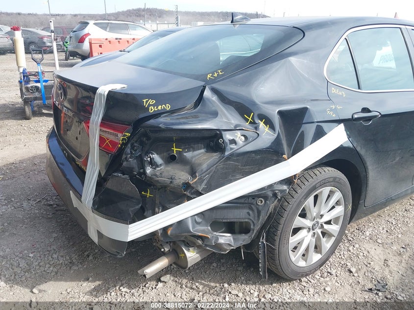 2020 TOYOTA CAMRY LE - 4T1C11AK3LU931391