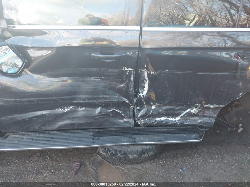 2023 FORD EXPEDITION XLT - 1FMJU1J85PEA64126