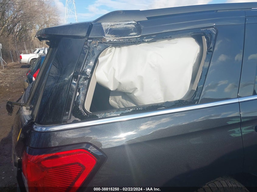 2023 FORD EXPEDITION XLT - 1FMJU1J85PEA64126