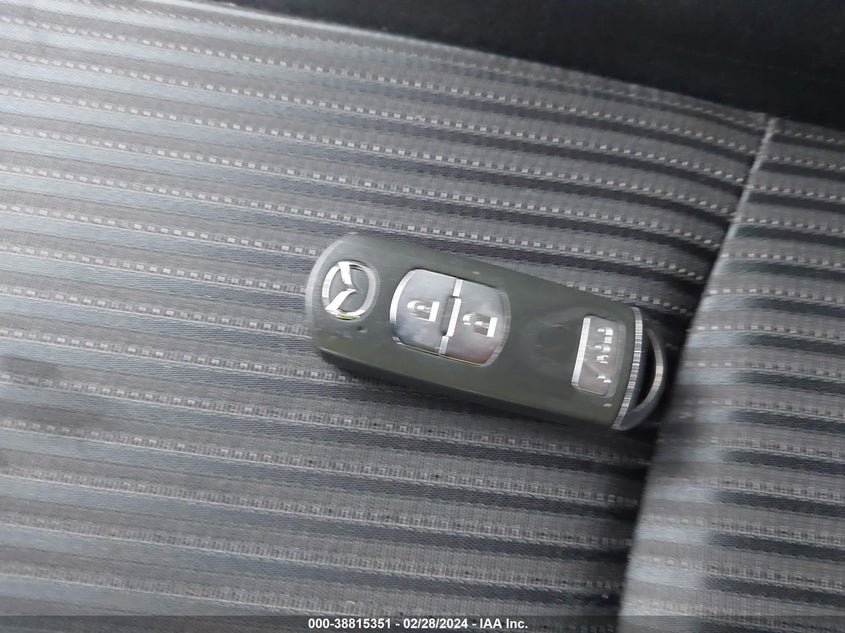 2016 MAZDA MAZDA3 I SPORT - JM1BM1K78G1348176