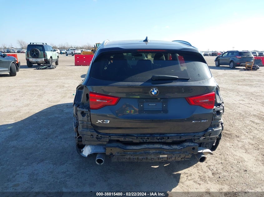 VIN: 5UXTR9C53JLD72268 2018 BMW X3 XDRIVEM40I