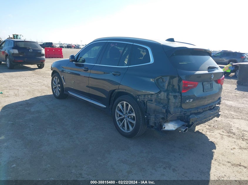 VIN: 5UXTR9C53JLD72268 2018 BMW X3 XDRIVEM40I
