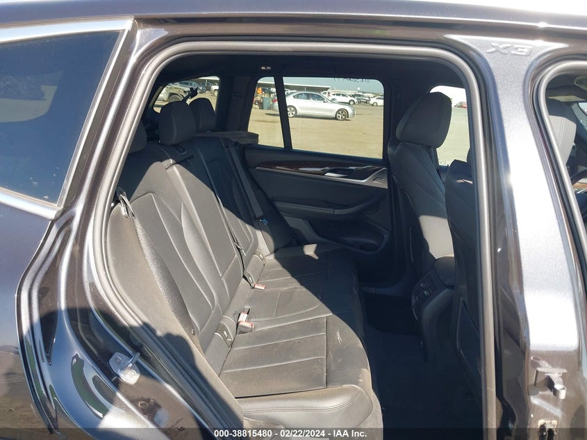 VIN: 5UXTR9C53JLD72268 2018 BMW X3 XDRIVEM40I