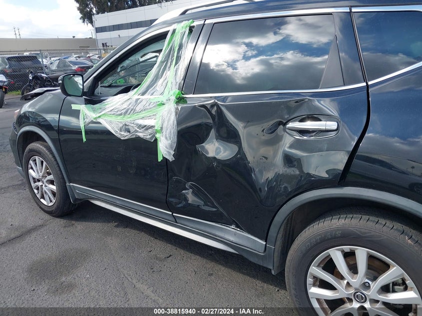 VIN KNMAT2MT3KP559919 2019 NISSAN ROGUE S