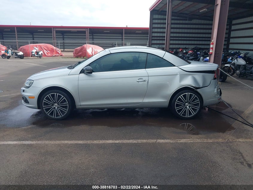 2013 VOLKSWAGEN EOS SPORT - WVWBW8AH6DV009420