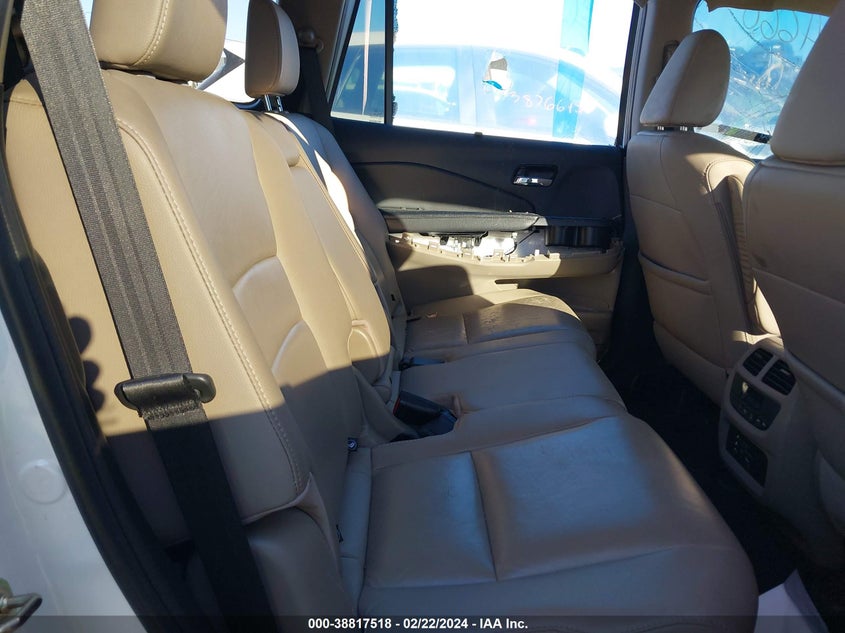 2016 HONDA PILOT TOURING - 5FNYF5H96GB041181