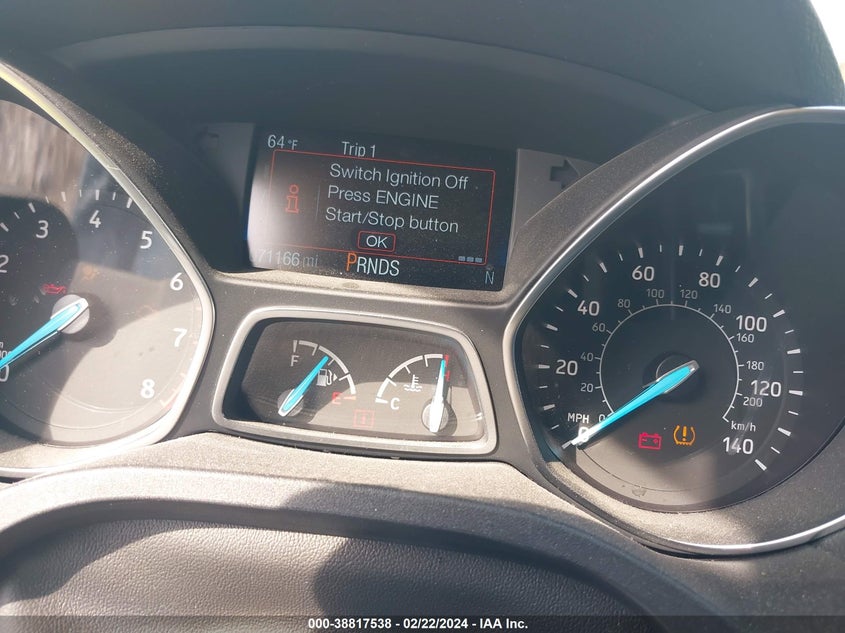 VIN 1FMCU0GD7KUB45683 2019 FORD ESCAPE SE