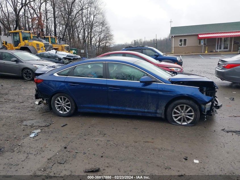2019 HYUNDAI SONATA SE - 5NPE24AF5KH782196