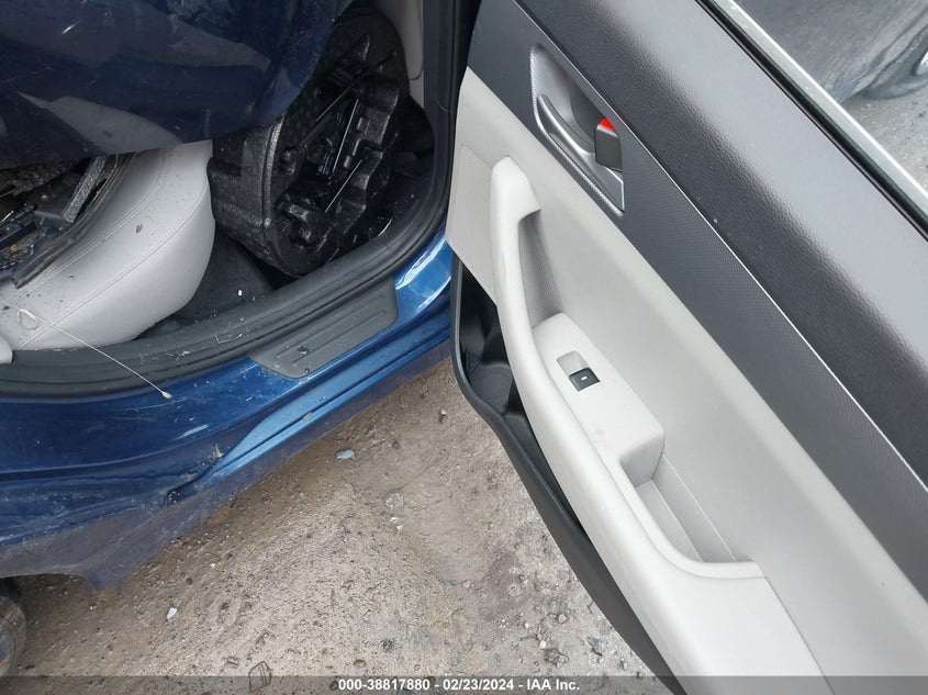 2019 HYUNDAI SONATA SE - 5NPE24AF5KH782196