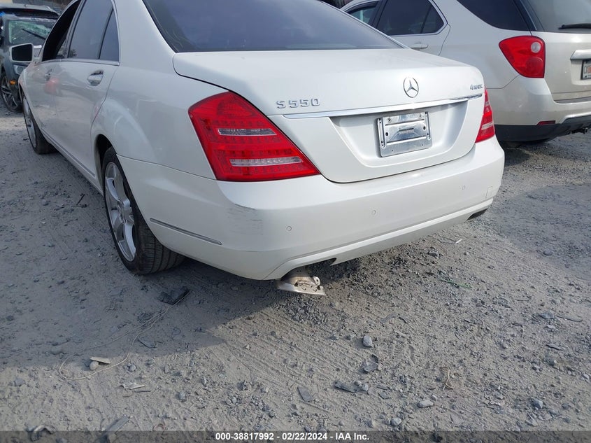 2013 MERCEDES-BENZ S 550 4MATIC WDDNG9EB8DA529301