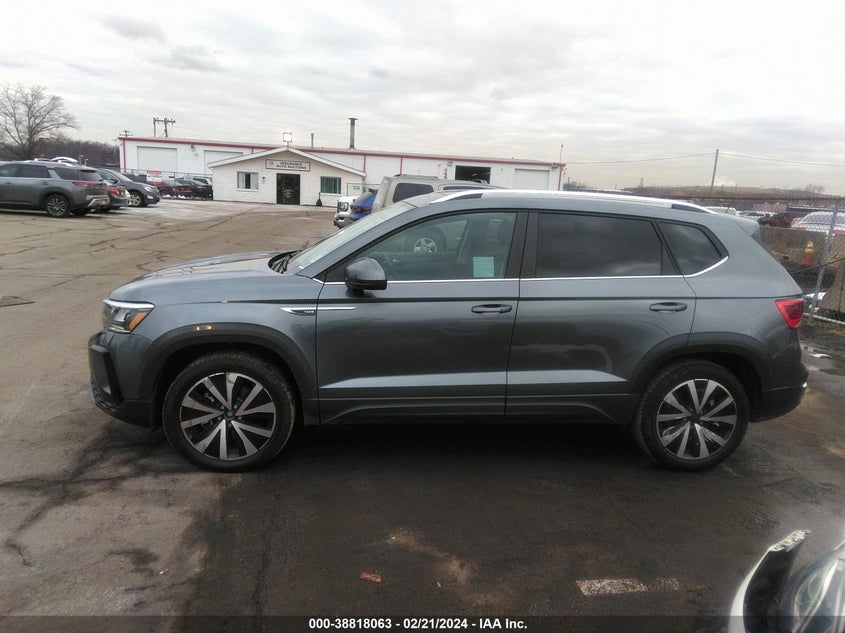 2022 VOLKSWAGEN TAOS 1.5T SE - 3VVLX7B23NM072137