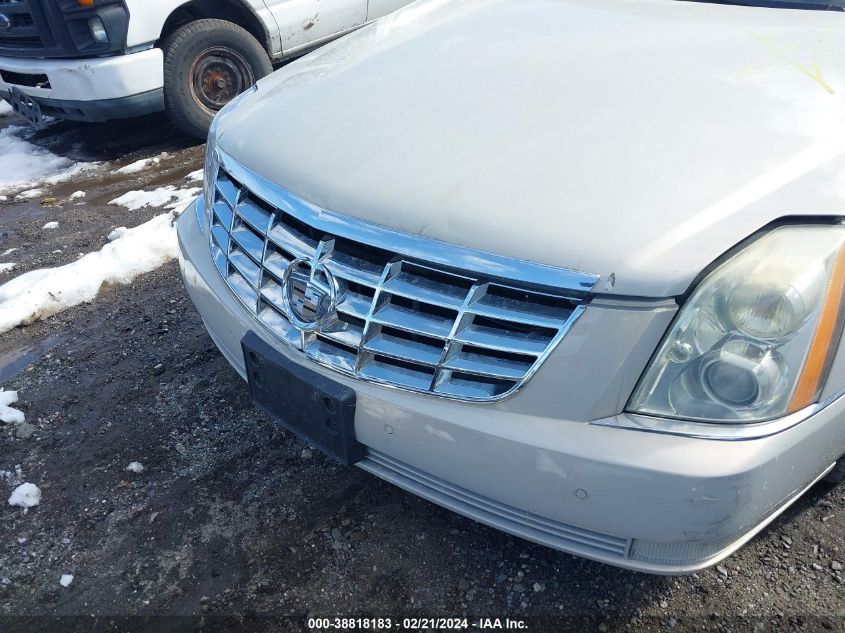 2007 Cadillac Dts Luxury I VIN: 1G6KD57Y47U223590 Lot: 38818183