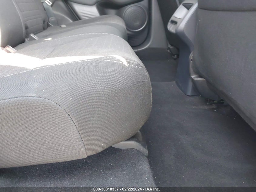 VIN 3CZRZ1H39PM704958 2023 HONDA HR-V LX