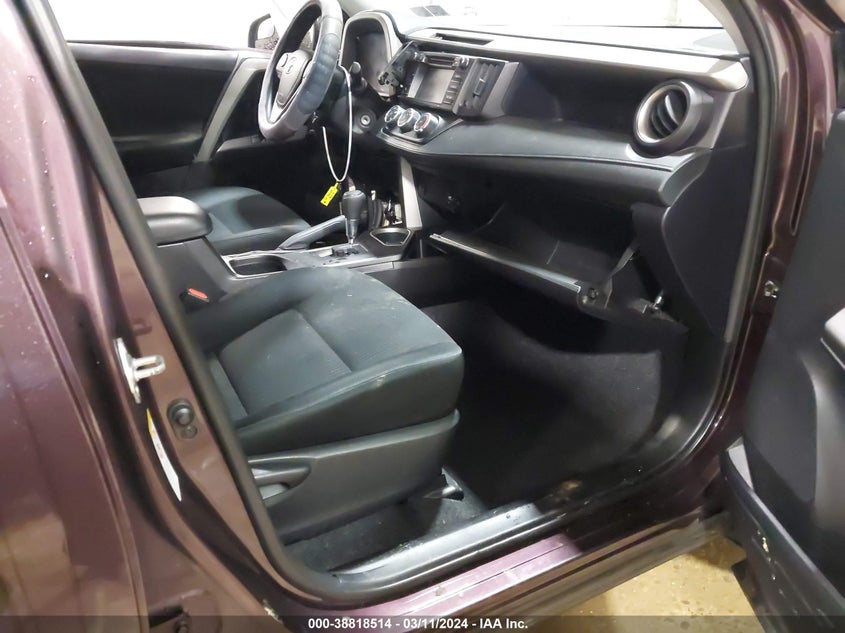 2016 TOYOTA RAV4 LE - 2T3BFREV5GW475732