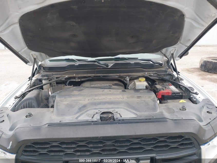 2019 RAM 2500 TRADESMAN  4X4 8' BOX - 3C6UR5HJXKG600872