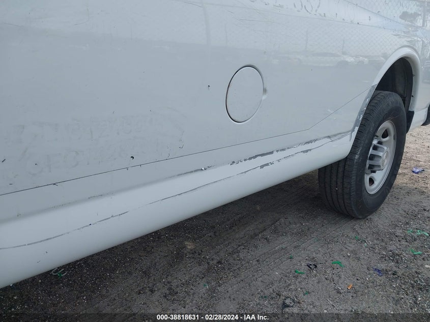 2020 CHEVROLET EXPRESS CARGO RWD 2500 REGULAR WHEELBASE WT - 1GCWGAFP5L1154279