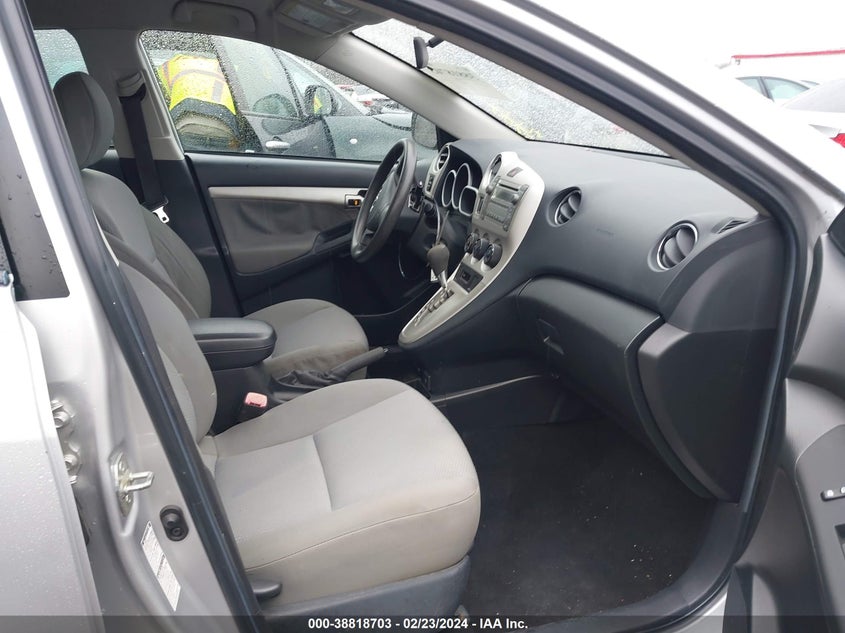 2010 Toyota Matrix S VIN: 2T1LE4EEXAC015204 Lot: 38818703