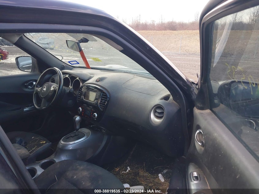 2015 Nissan Juke Sv VIN: JN8AF5MR7FT501732 Lot: 38819535