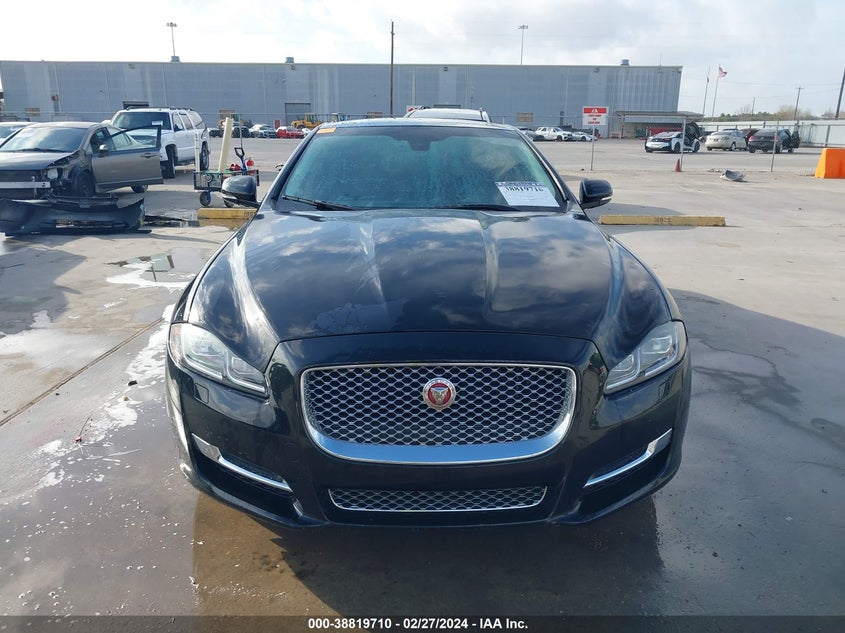 2016 JAGUAR XJ XJL PORTFOLIO - SAJWJ2GDXG8V92774