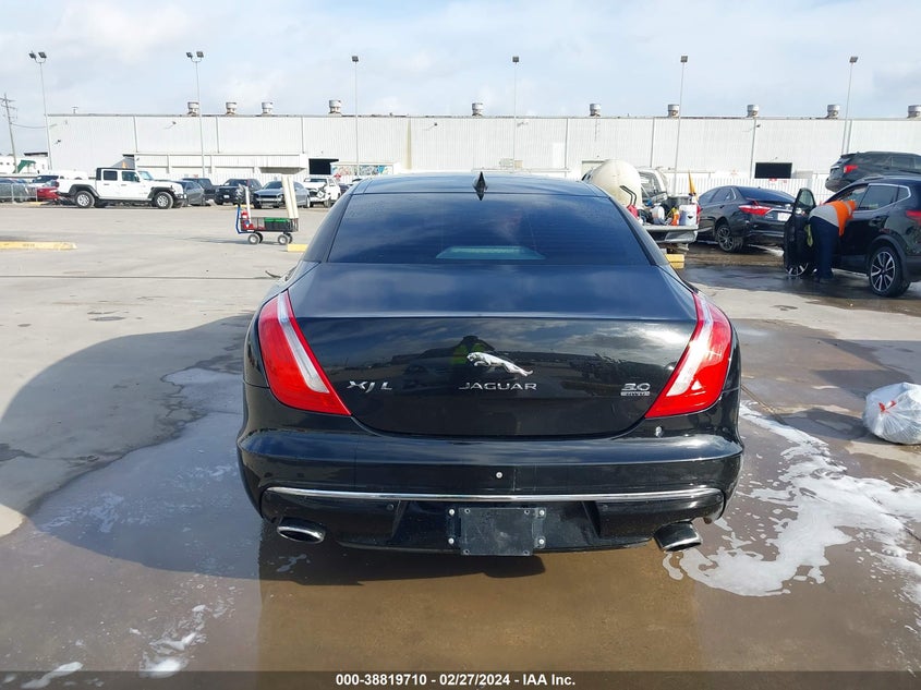 2016 JAGUAR XJ XJL PORTFOLIO - SAJWJ2GDXG8V92774