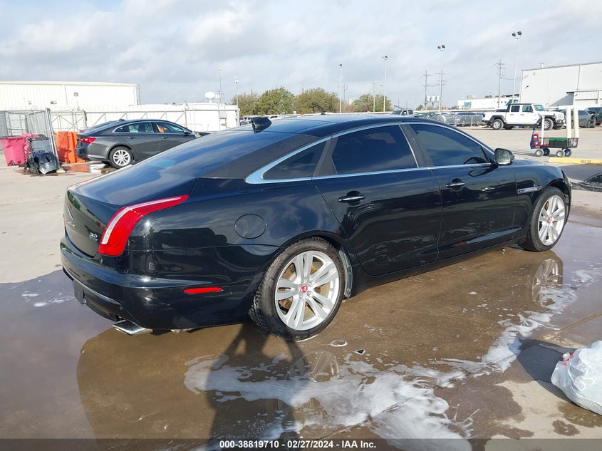 2016 JAGUAR XJ XJL PORTFOLIO - SAJWJ2GDXG8V92774