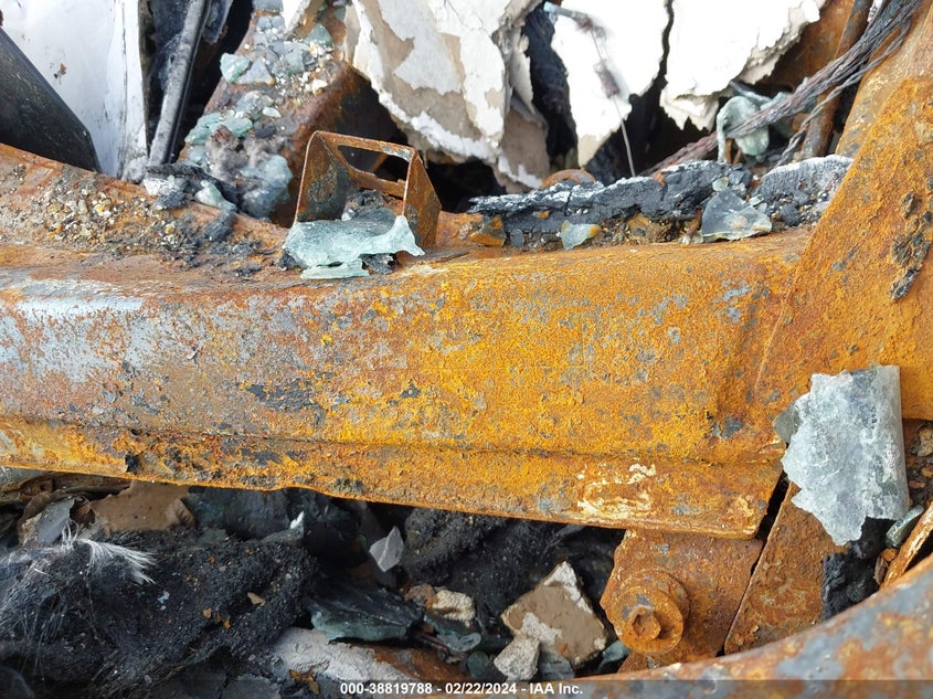 2018 CHEVROLET TRAVERSE LS - 1GNERFKW8JJ115383