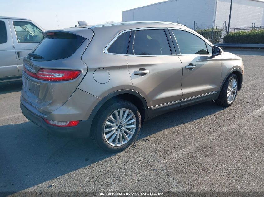 2019 Lincoln Mkc Standard VIN: 5LMCJ1C93KUL37454 Lot: 38819994