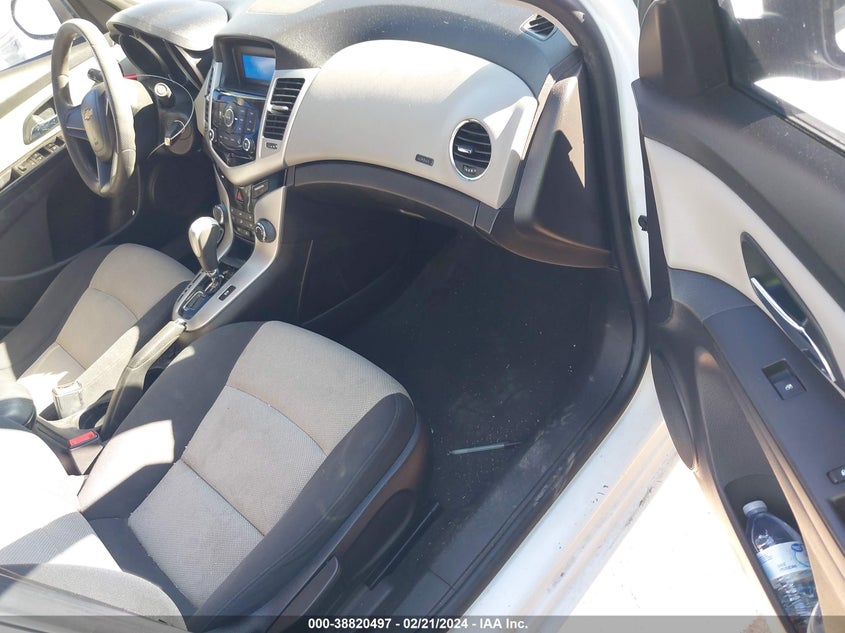 2016 CHEVROLET CRUZE LIMITED LS AUTO - 1G1PC5SH8G7143505