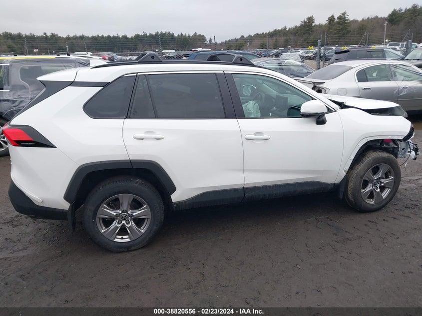 2022 TOYOTA RAV4 XLE/XLE PREMIUM - 2T3P1RFV3NC307220