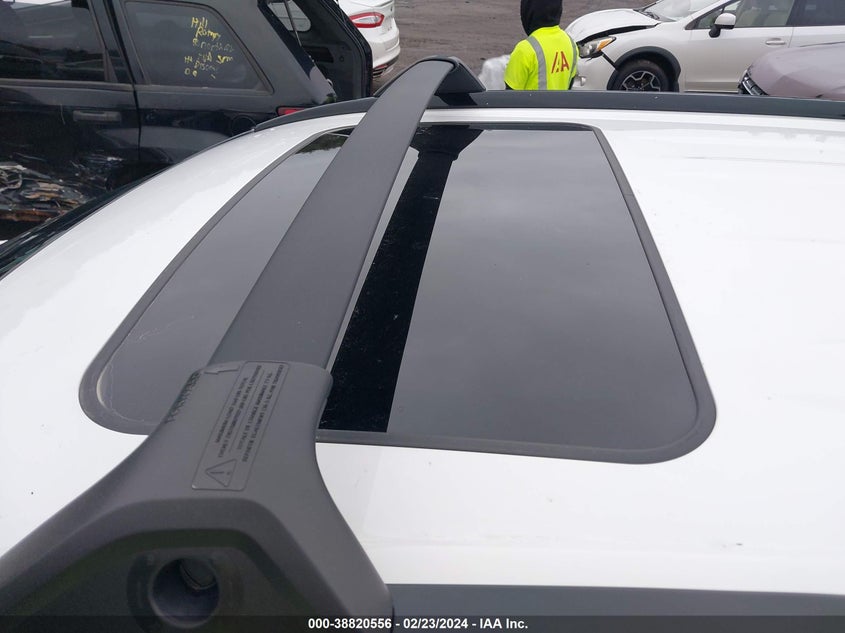 2022 TOYOTA RAV4 XLE/XLE PREMIUM - 2T3P1RFV3NC307220