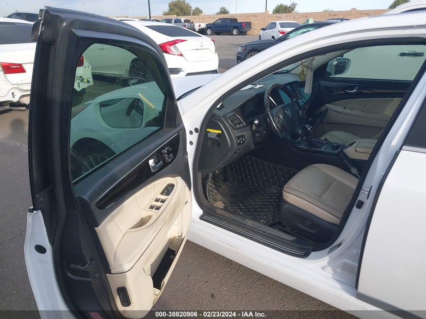 2015 Hyundai Equus Signature VIN: KMHGH4JH0FU091741 Lot: 38820906