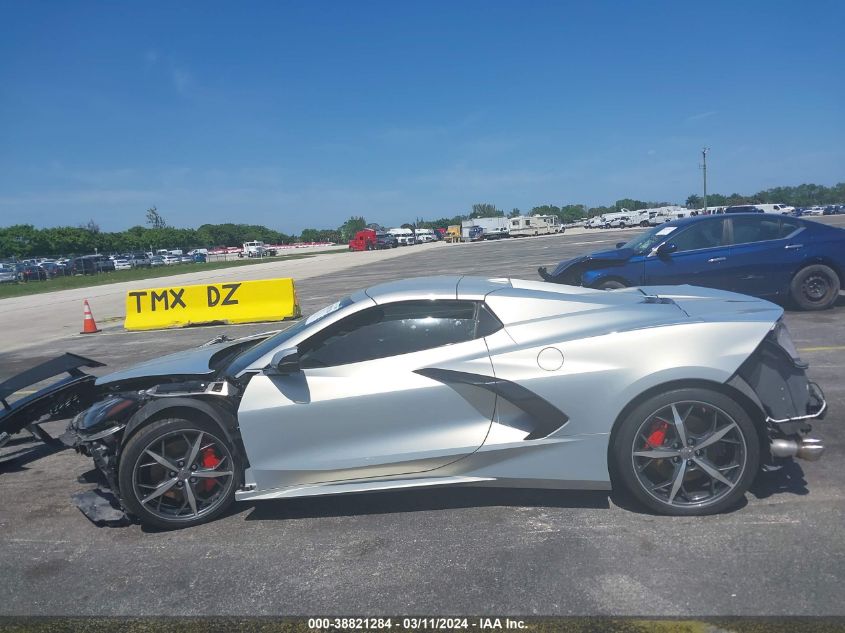 2021 Chevrolet Corvette - 1G1YB3D49M5122885