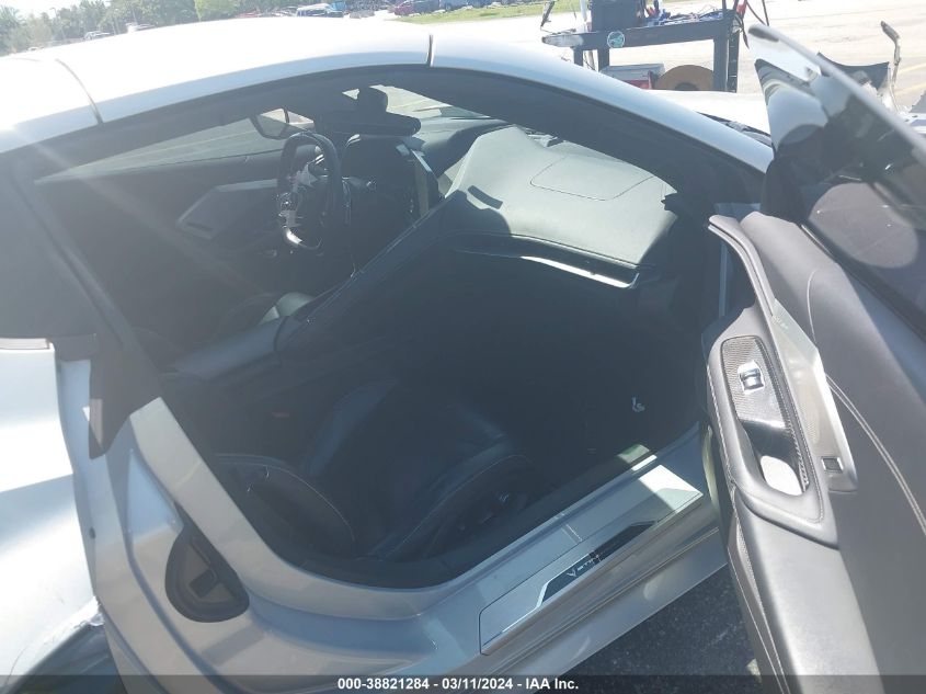 2021 Chevrolet Corvette - 1G1YB3D49M5122885