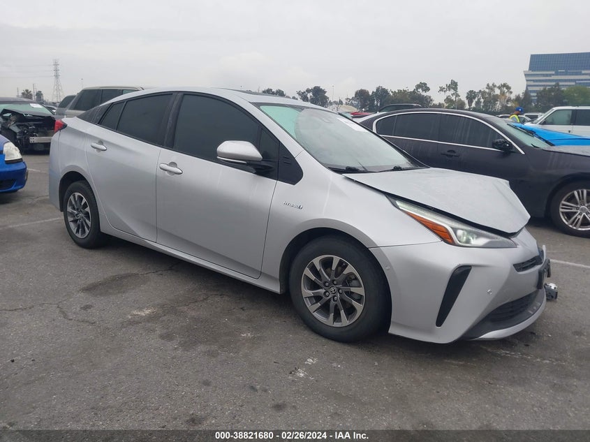2019 TOYOTA PRIUS XLE - JTDKARFU3K3075328