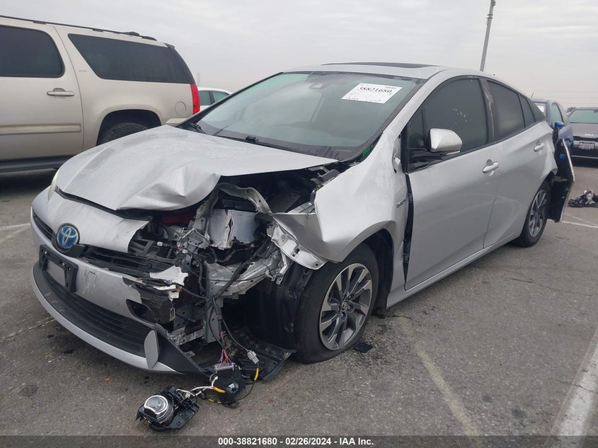 2019 TOYOTA PRIUS XLE - JTDKARFU3K3075328