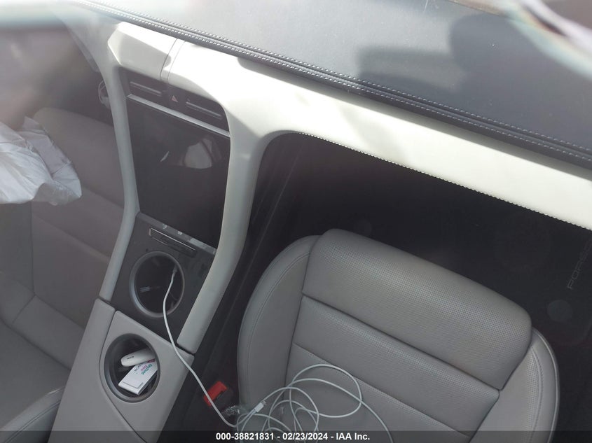 2020 PORSCHE TAYCAN TURBO/TURBO S WP0AC2Y14LSA73047