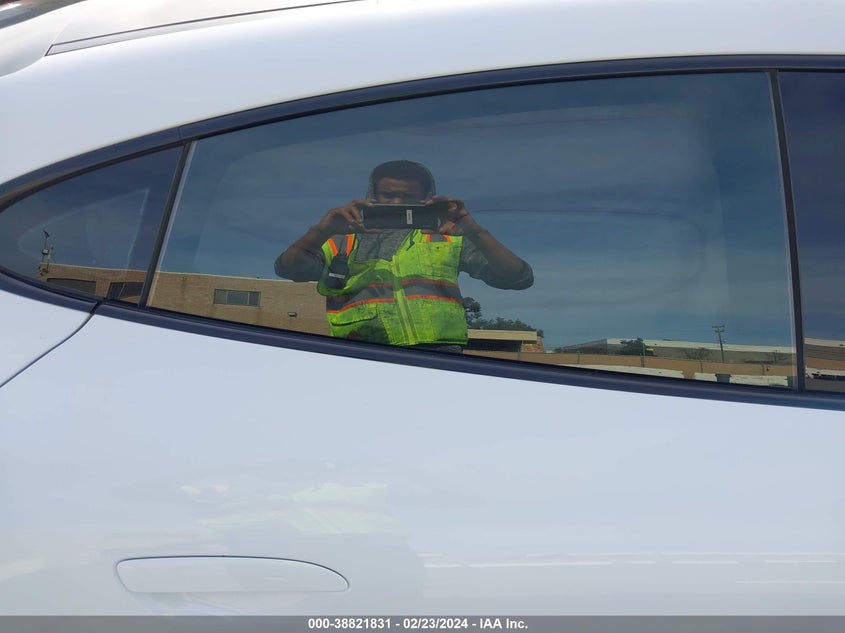 2020 PORSCHE TAYCAN TURBO/TURBO S WP0AC2Y14LSA73047