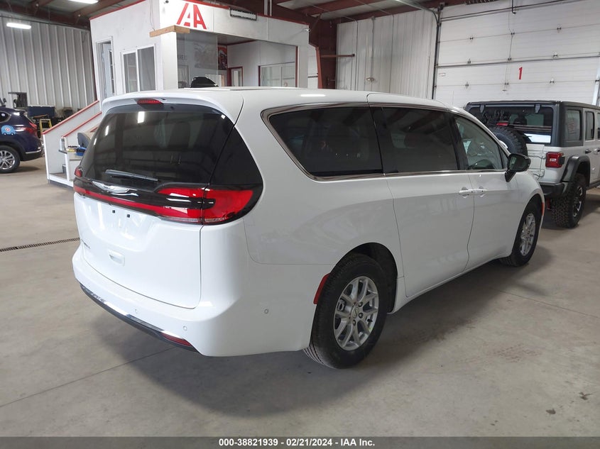 2024 CHRYSLER PACIFICA TOURING L - 2C4RC1BG1RR112730