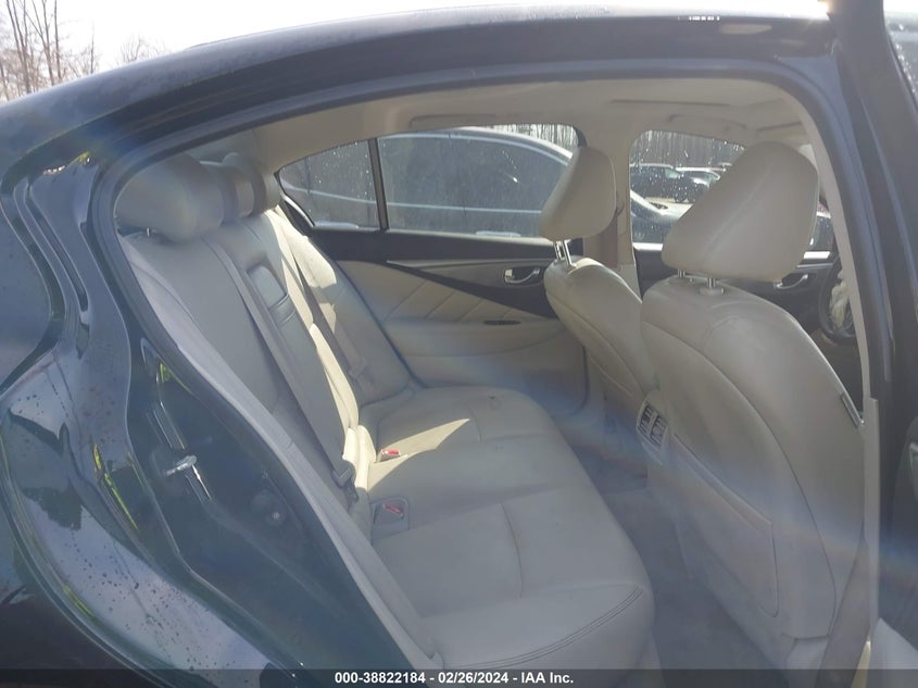 2015 INFINITI Q50 - JN1BV7AR3FM399832