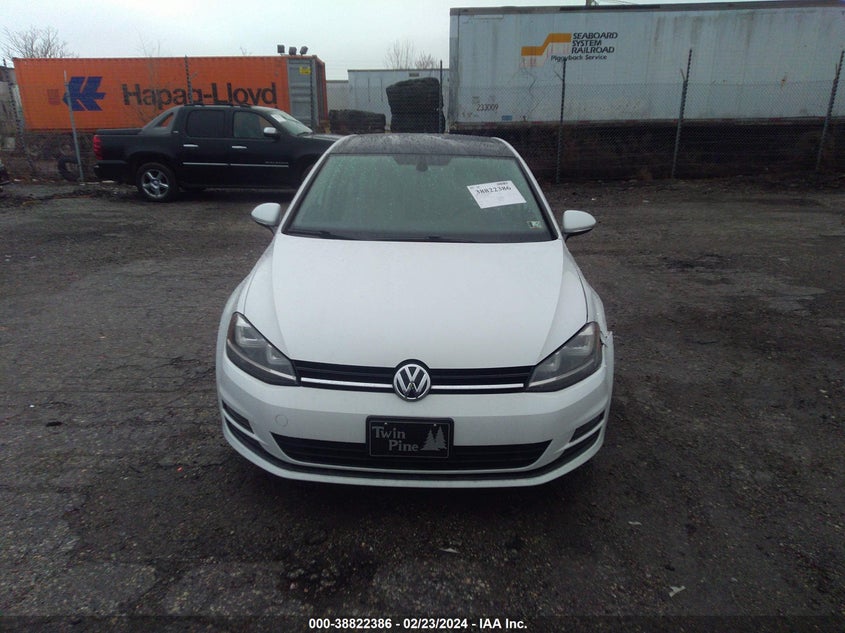 2015 VOLKSWAGEN GOLF TDI SE 4-DOOR - 3VW2A7AU0FM086820