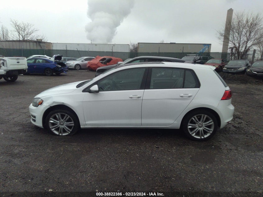 2015 VOLKSWAGEN GOLF TDI SE 4-DOOR - 3VW2A7AU0FM086820