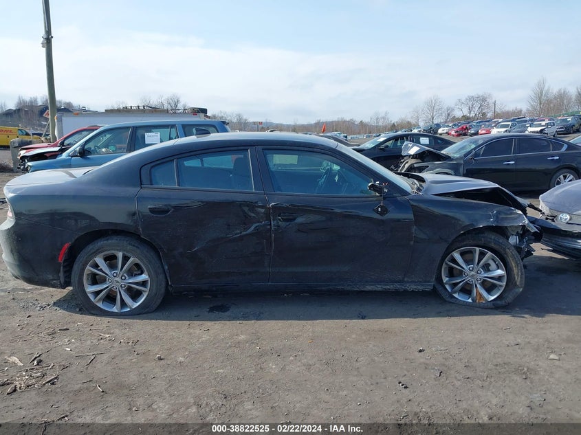 VIN 2C3CDXJG0NH184272 2022 DODGE CHARGER SXT AWD