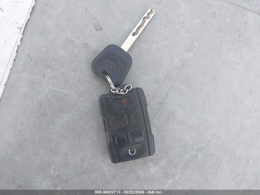 2016 CHEVROLET SILVERADO 1500 K1500 LT - 3GCUKREC3GG107603