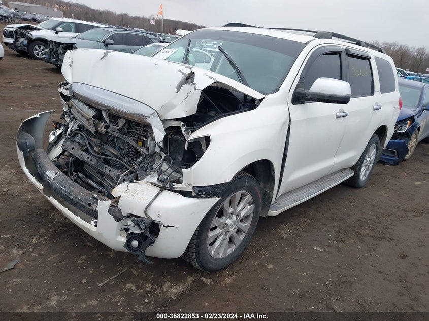 2014 Toyota Sequoia Platinum 5.7L V8 VIN: 5TDDW5G16ES105545 Lot: 38822853