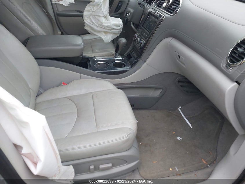 VIN 5GAKRBKD6HJ103165 2017 BUICK ENCLAVE