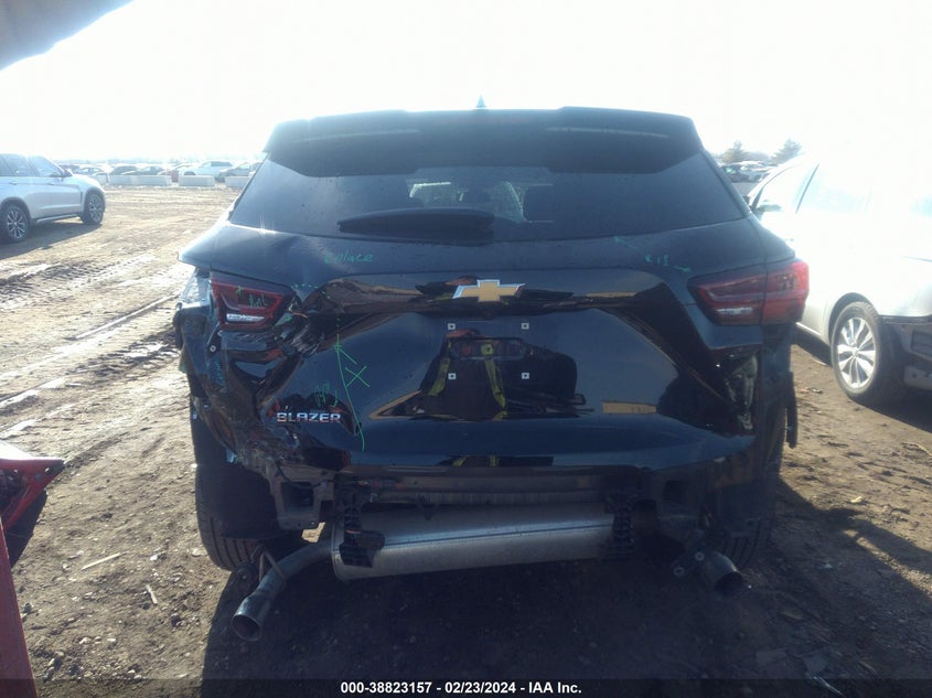 VIN 3GNKBCR44PS220357 2023 CHEVROLET BLAZER 2LT