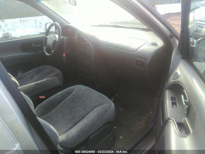 2001 Nissan Quest Gxe VIN: 4N2ZN15T31D813695 Lot: 38824080