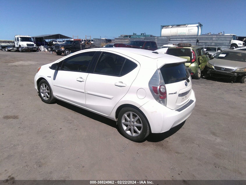 2013 Toyota Prius C Four VIN: JTDKDTB30D1042710 Lot: 38824962
