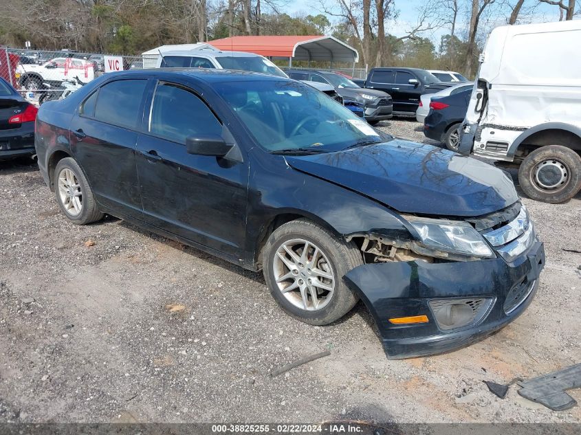 2012 Ford Fusion S VIN: 3FAHP0GA2CR128389 Lot: 38825255