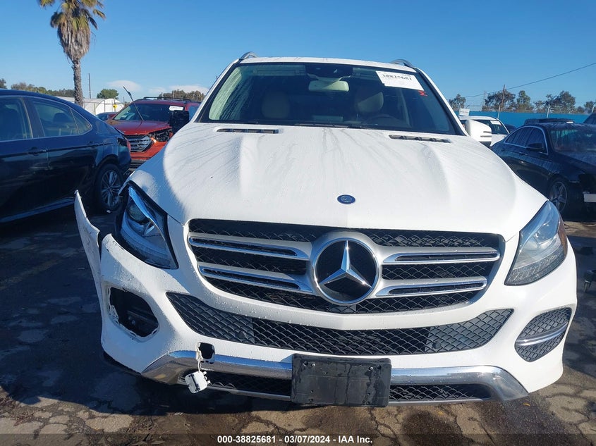2017 MERCEDES-BENZ GLE 350 - 4JGDA5JB9HA820896